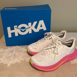 Hoka Kawana Ladies size 7.5 Women’s Running shoe